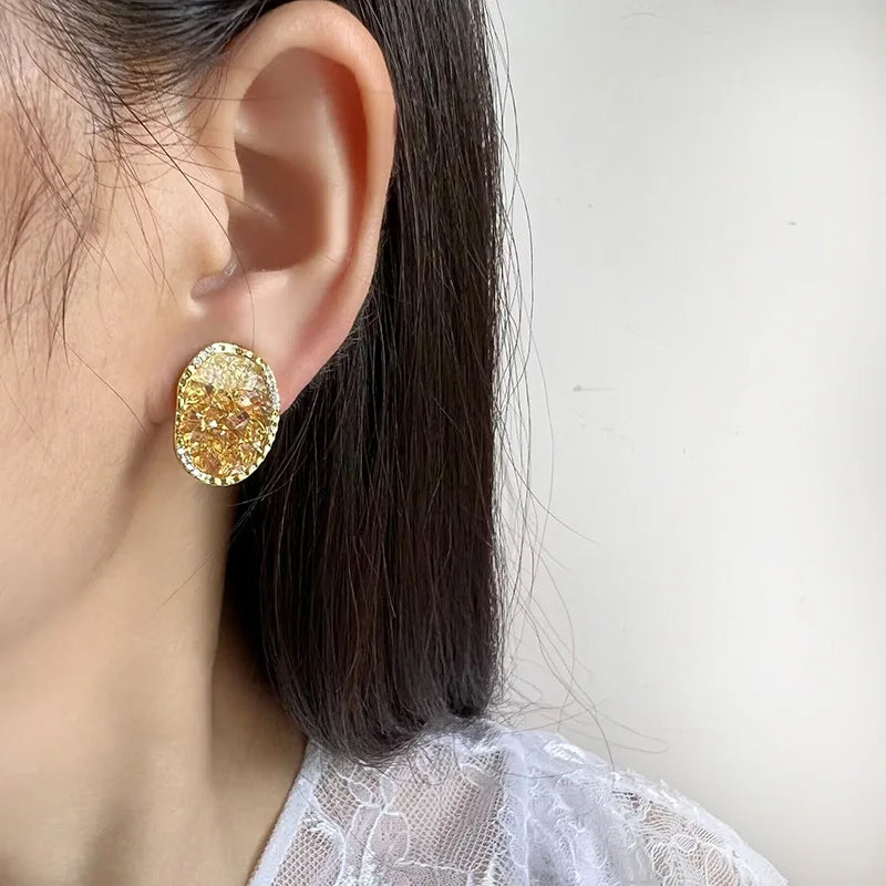 Elegant Oval Geometric Crystal Zircon Gold Tone Stud & Clip On No Piercing Luxury Women's Earrings