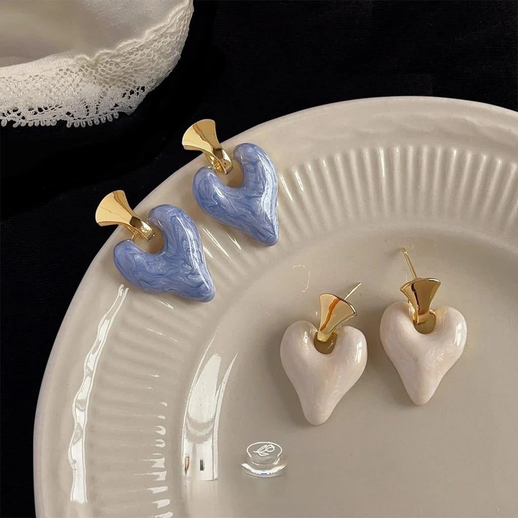 French Vintage 14K Gold Plated Enamel Heart Stud Earrings Sweet Minimalist Alloy Jewelry