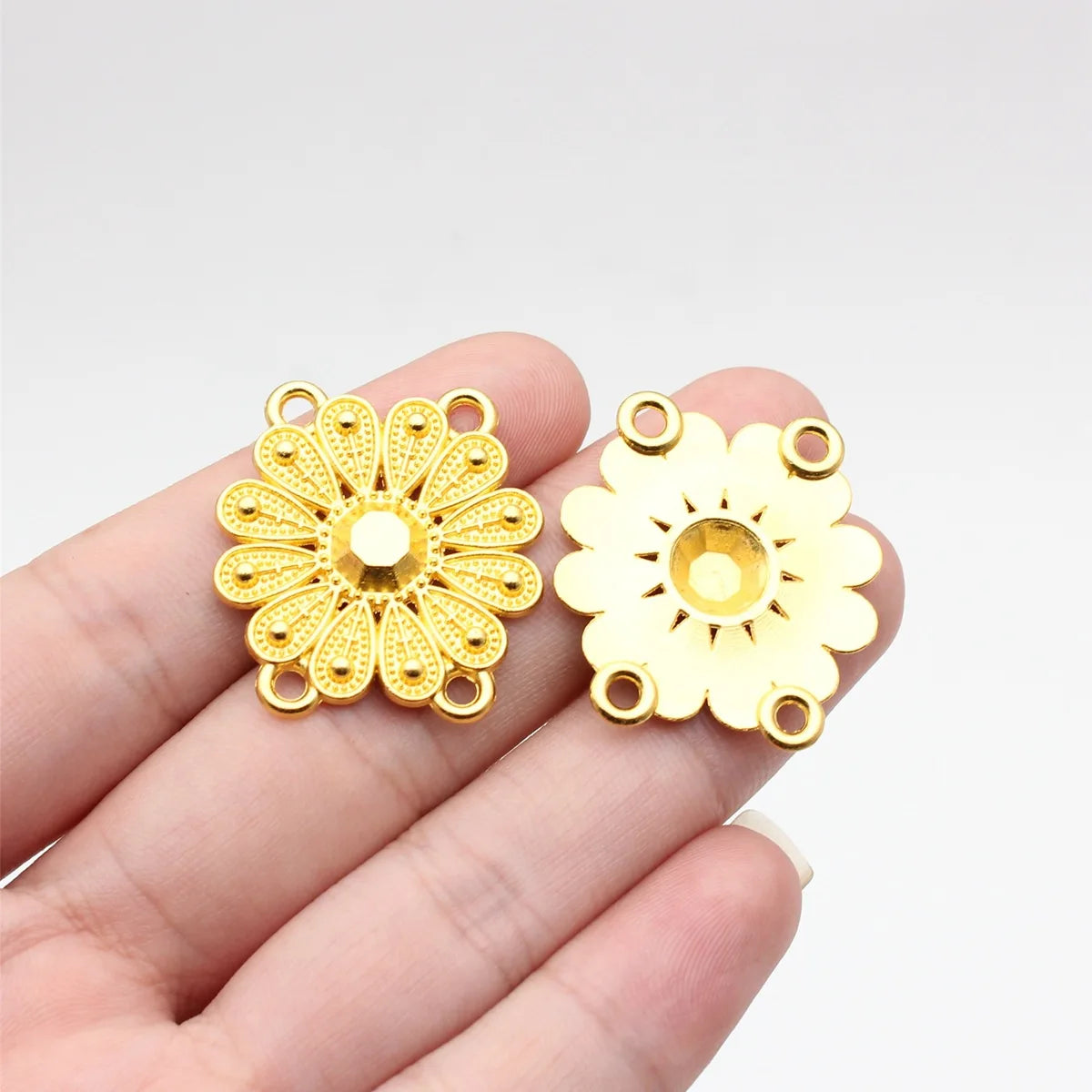 28x26mm 2.9g Multicolor Zinc Alloy Four-Hole Connector Charm for Body Chain Waist Chain Making