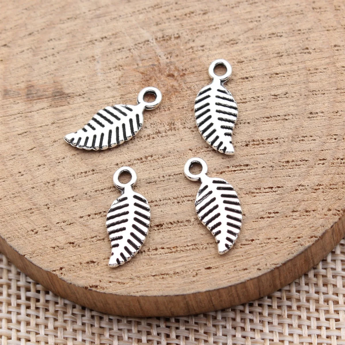 15x6.2mm 0.4g Antique Silver Zinc Alloy Leaf Charm Pendant for Necklace Bracelet DIY Jewelry