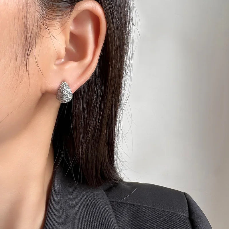 Elegant Teardrop Micro Pave Zircon Stud & Clip On No Piercing Light Luxury Commuter Earrings
