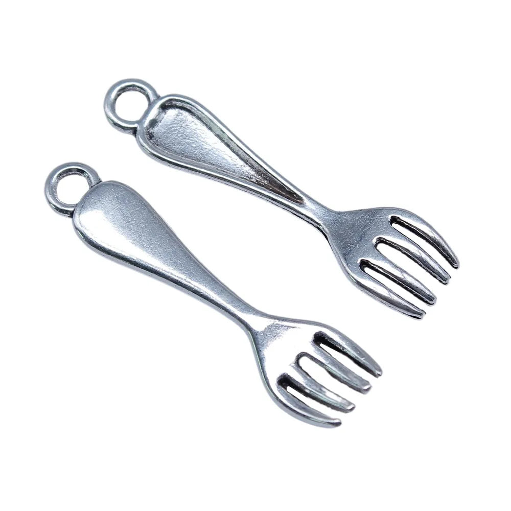 8x30mm 0.8g Antique Silver Tone Zinc Alloy Fork Charm Pendant for DIY Necklace Bracelet Jewelry