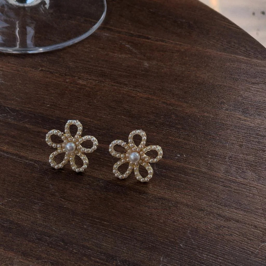14K Gold Plated Alloy Small Flower Pearl Stud Earrings For Women