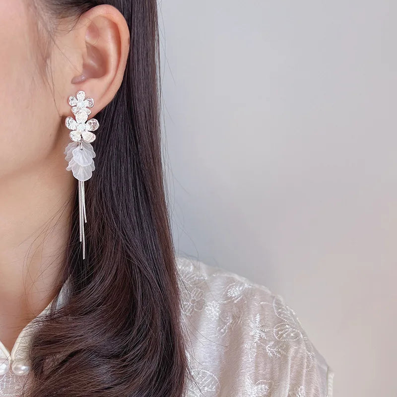 Elegant Alloy Crystal Flower Tassel Drop Stud & Clip On No Piercing Long Chain Statement Earrings