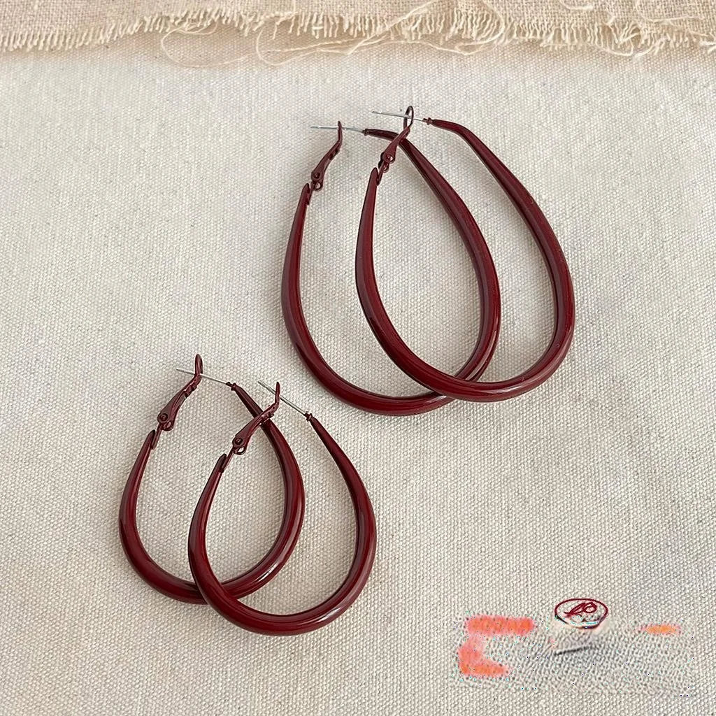 Red Enamel Metal Oval Geometric Drop Earrings Hong Kong Style Premium Commuter Jewelry