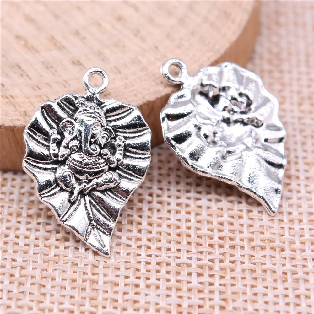 25x17mm 2g Multicolor Zinc Alloy Leaf Ganesha Elephant Charm Pendant for Necklace Making