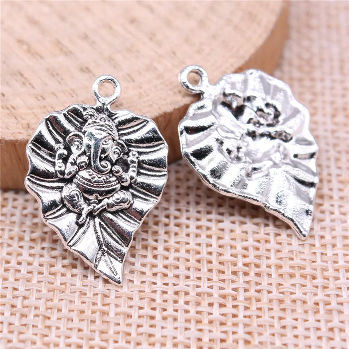 25x17mm 2g Multicolor Zinc Alloy Leaf Ganesha Elephant Charm Pendant for Necklace Making