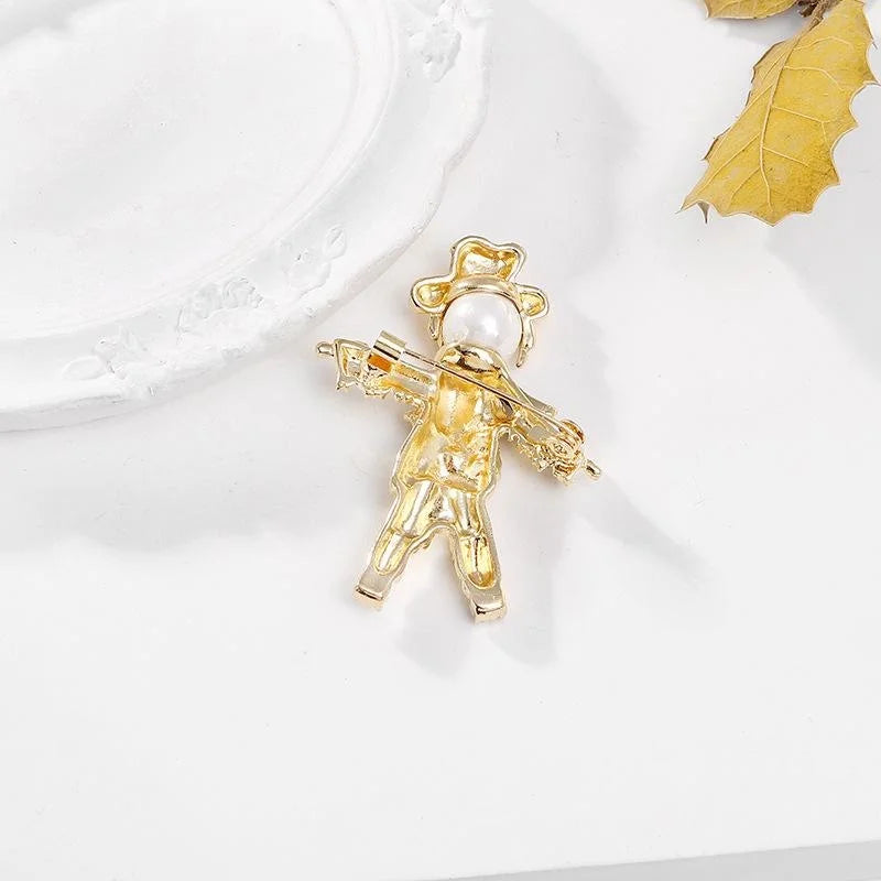 Vintage Scarecrow Pearl Rhinestone Brooch, Gold Alloy Straw Man Lapel Pin For Suit Accessory Gift