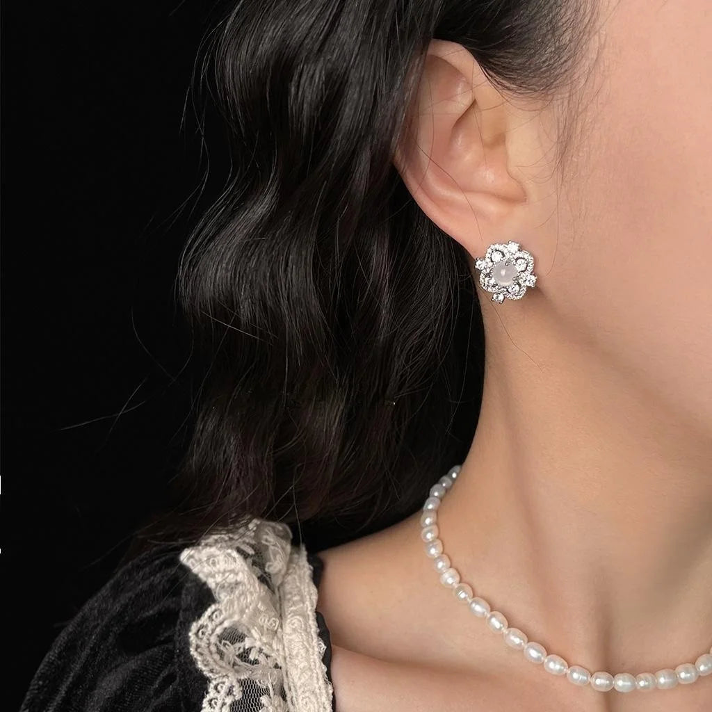 Copper Micro Pave Zircon Lucky Flower Geometric Light Luxury Stud Earrings