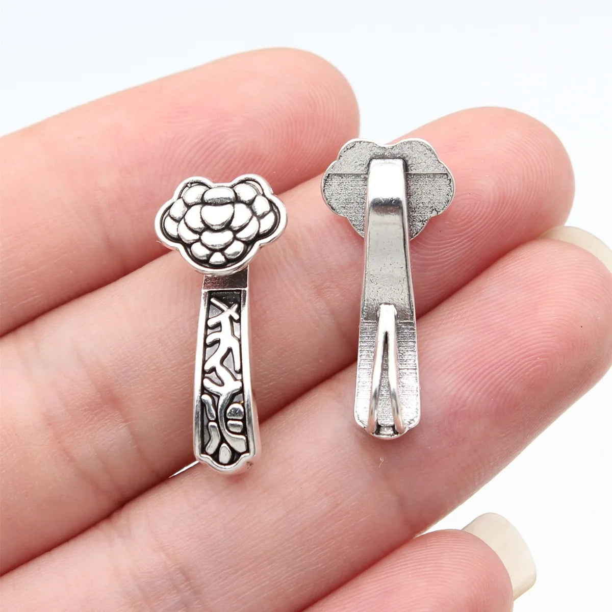25x11x6.7mm 1.8g Antique Silver Zinc Alloy Ruyi Charm Pendant for DIY Necklace Bracelet Jewelry Making