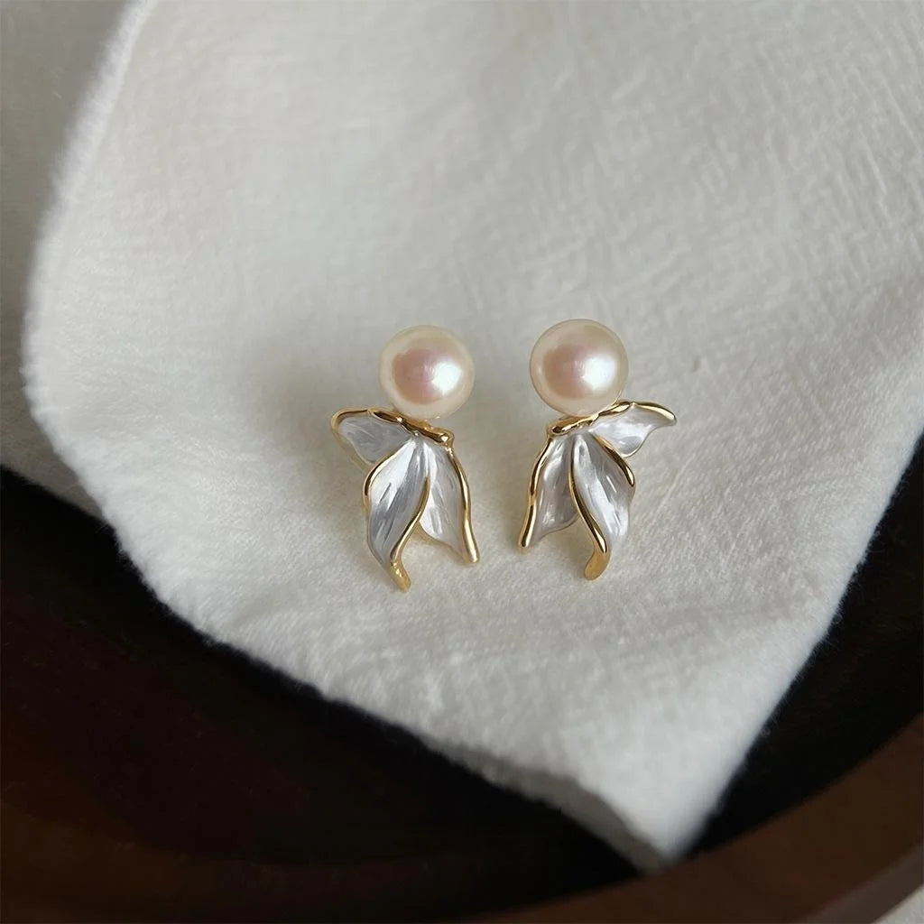 18K Gold Plated Copper Freshwater Pearl Butterfly Flower Stud Earrings Elegant Fashion Jewelry