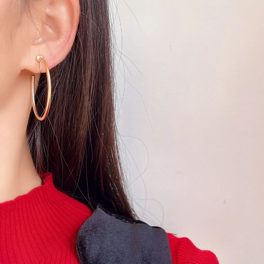 Vintage Gold Alloy Spiral Disc Hoop Stud & Clip On No Piercing Hong Kong Style Round Hoop Earrings
