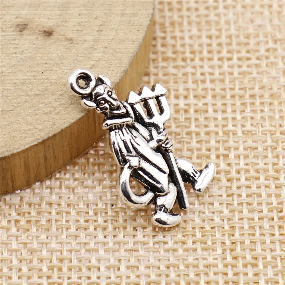 15x25mm 2.2g Antique Silver Zinc Alloy Demon Charm Pendant for DIY Necklace Bracelet Making