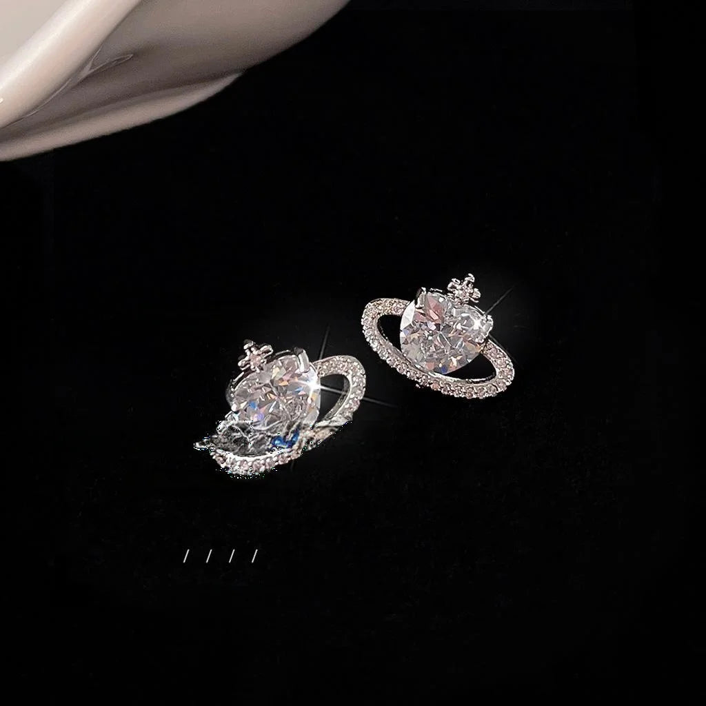 Light Luxury Crown Micro Pave Zircon Copper Stud Earrings With Silver Plated Pins