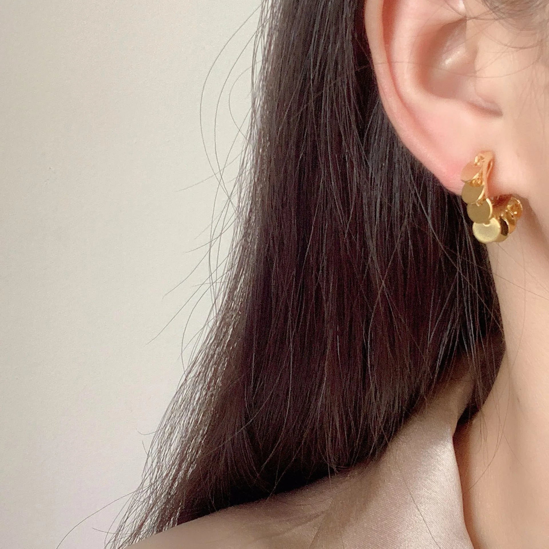 Elegant Luxury Gold Alloy Spiral Heart Disc Tassel Stud & Clip On No Piercing Drop Earrings