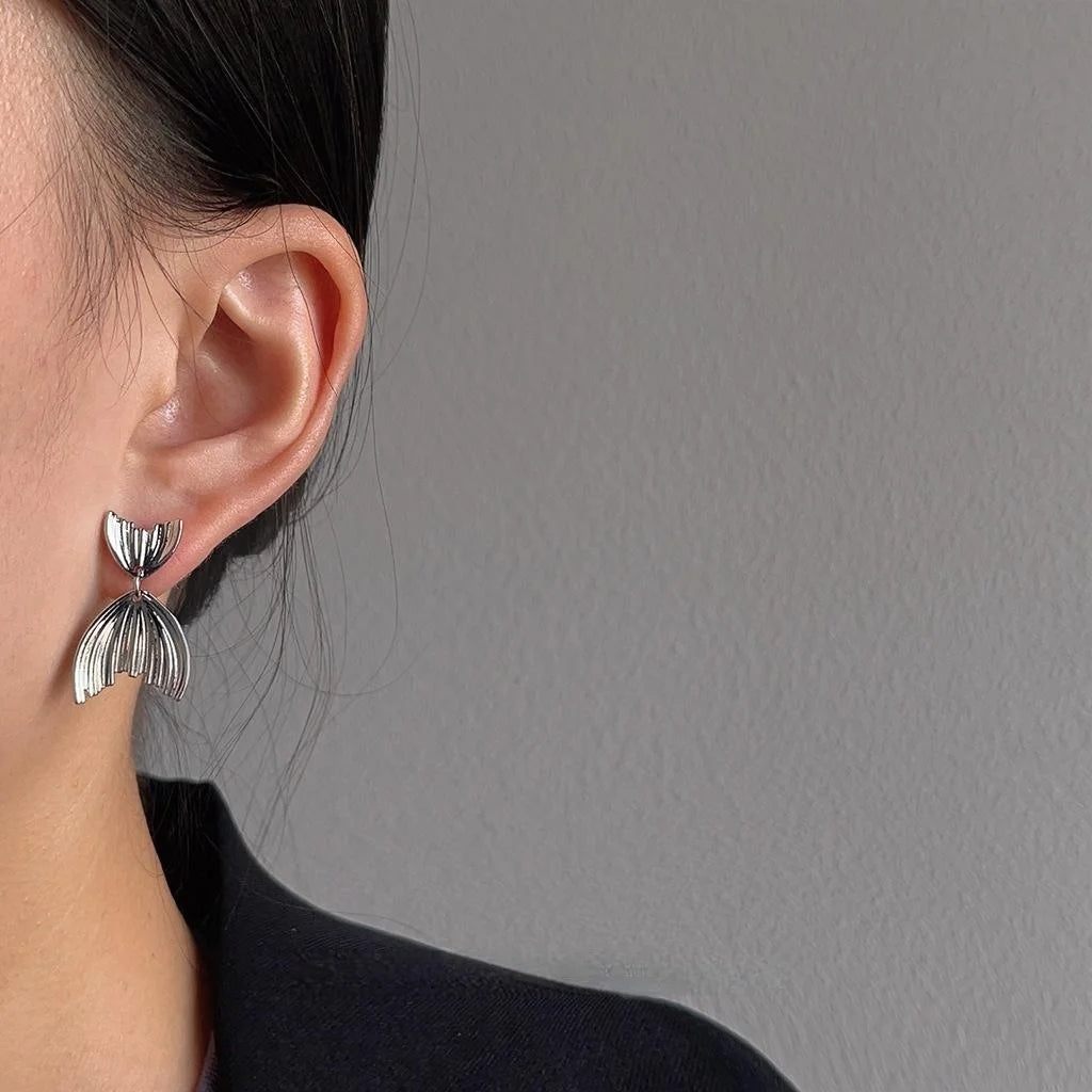 2024 New Luxury Silver Plated Copper Fish Tail Drop Earrings For Women