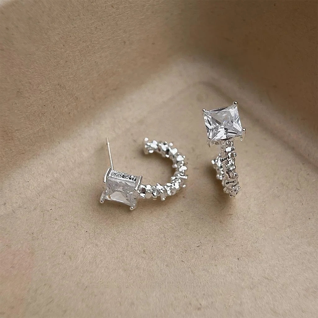Silver Plated Copper C Shaped Hoop Earrings Geometric Sparkle Minimalist Luxury Jewelry