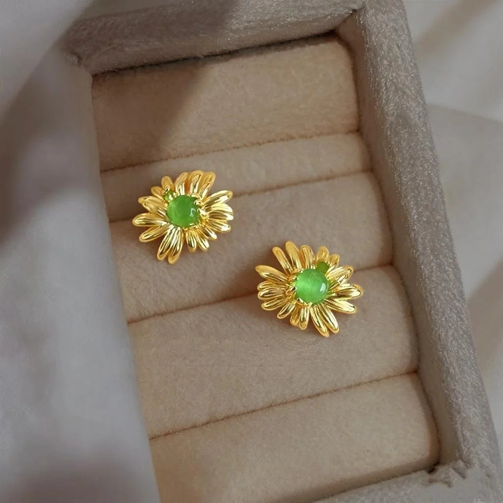 Old Money Style Eco Copper Silver Plated 3D Daisy Flower Stud Earrings Designer Gift Jewelry