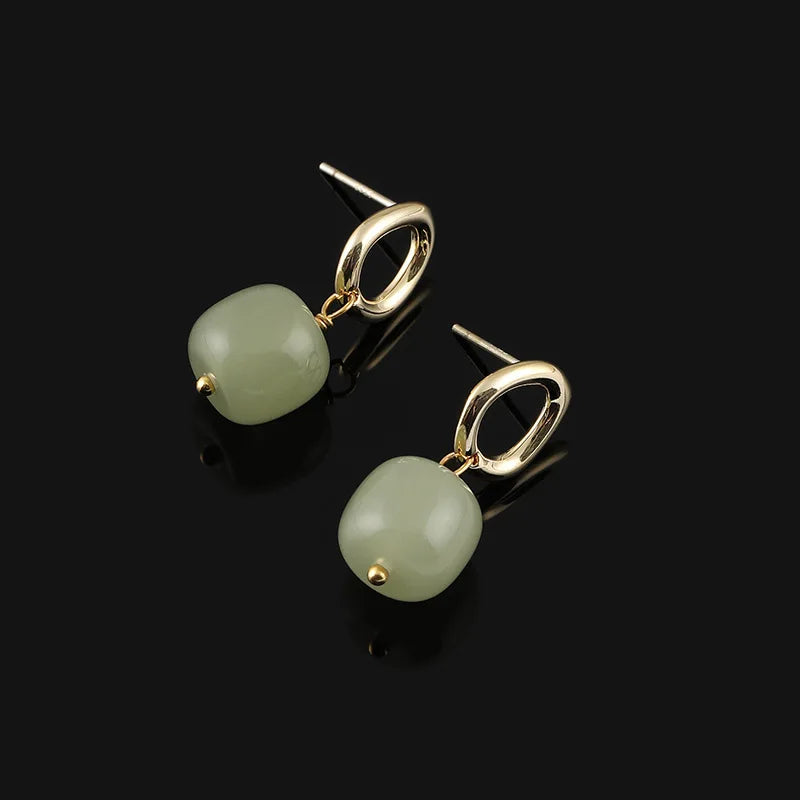 Vintage Chinese Style Green Agate Bead Spiral Alloy Stud & Clip On No Piercing Dangle Earrings