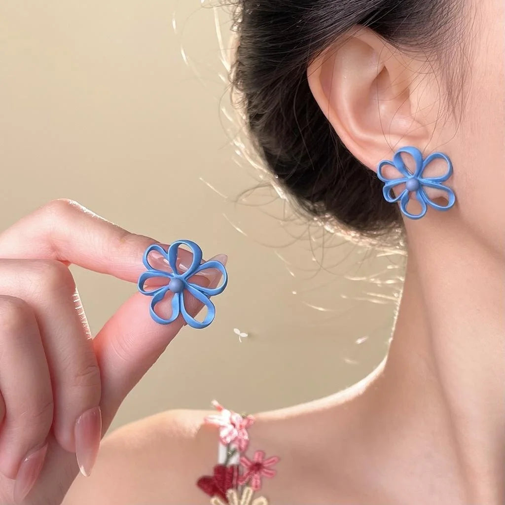 Haze Blue Enamel Hollow Flower Stud Earrings Elegant Casual Autumn Winter Jewelry