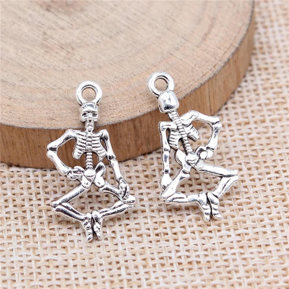 25x13mm 1.15g Antique Silver Zinc Alloy Skull Charm Pendant for Punk Necklace Bracelet Making