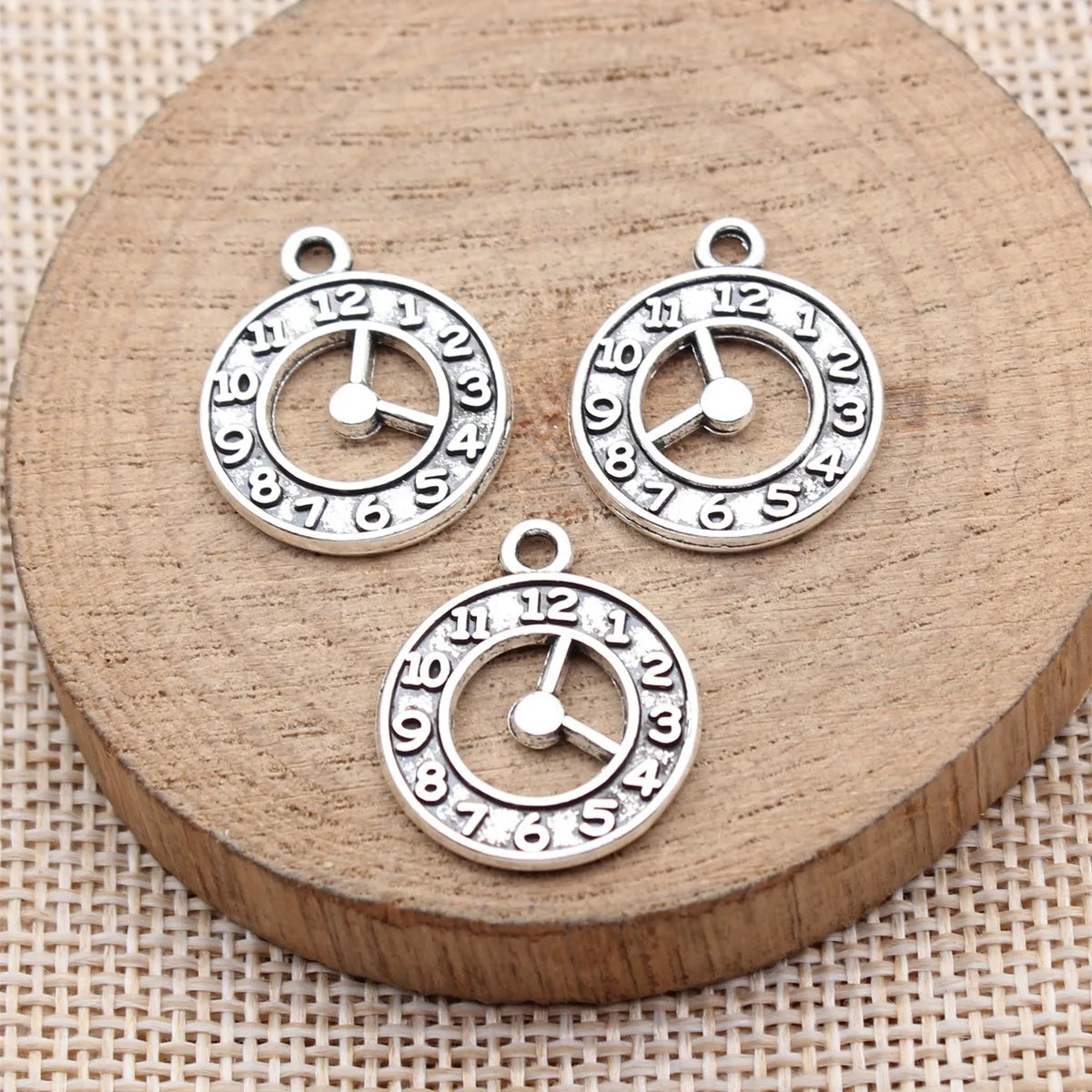 21x18mm 1.65g Multicolor Zinc Alloy Double Sided Clock Charm Pendant for DIY Necklace Jewelry Making