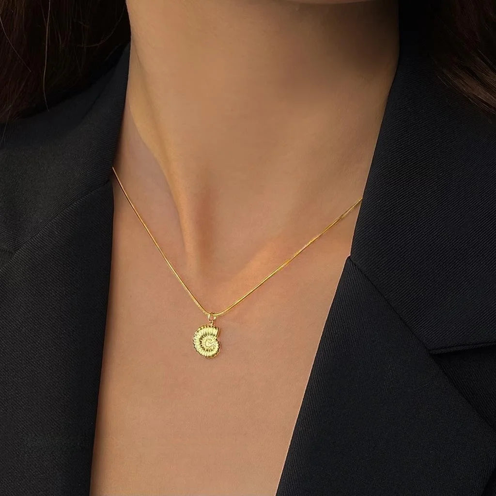 18K Gold Plated 304 Stainless Steel Shell Conch Pearl Beach Vacation Necklace For Women