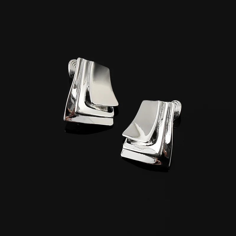 Elegant Geometric Layered Square Silver Alloy Metal Stud & Clip On No Piercing Women's Fashion Earrings