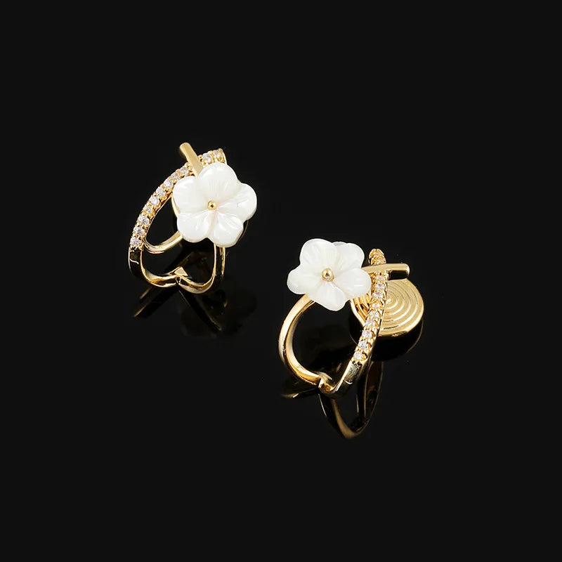 Elegant Natural Shell Flower Alloy Zircon Hoop Stud & Clip On No Piercing Light Luxury Women's Earrings