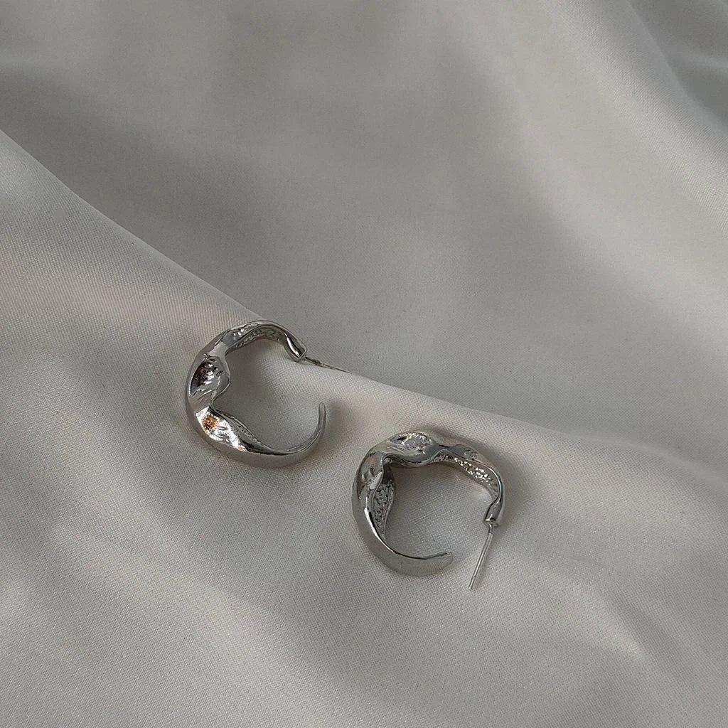 Minimalist Silver Alloy C Shape Small Hoop Earrings For Women Geometric Fashion Jewelry