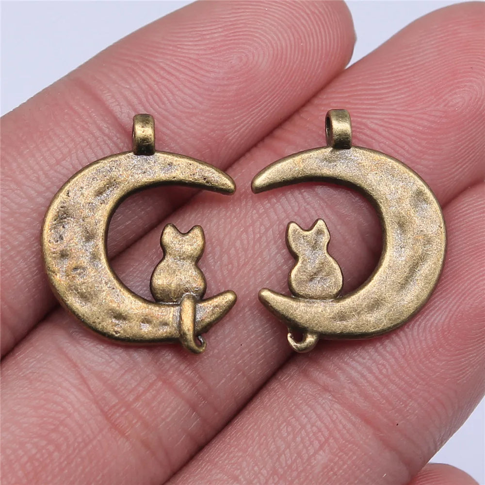 22x18mm 1.6g Multicolor Zinc Alloy Moon Cat Charm Pendant for Necklace Bracelet Jewelry Making