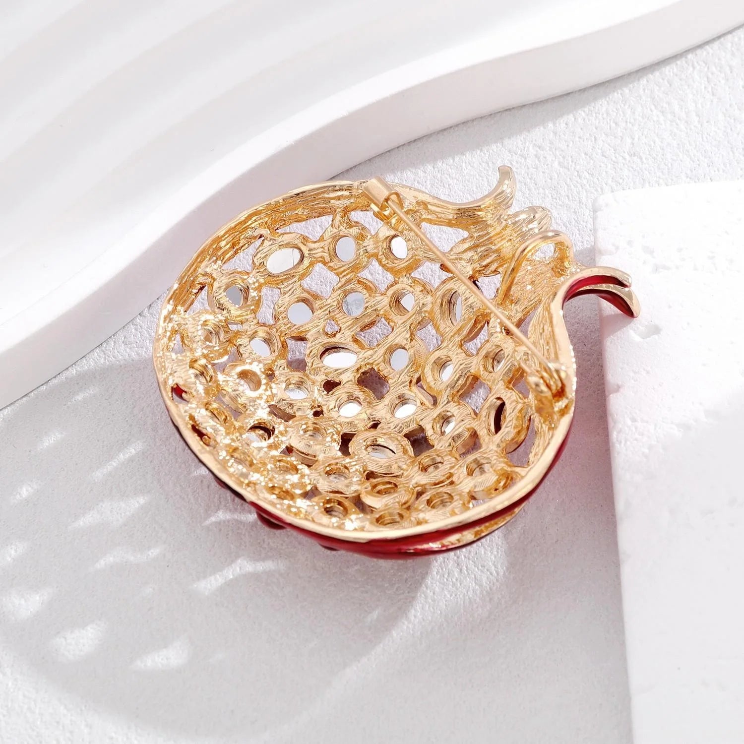Elegant Red Enamel Pomegranate Brooch With Rhinestone Seeds, Alloy Fruit Lapel Pin Corsage Gift