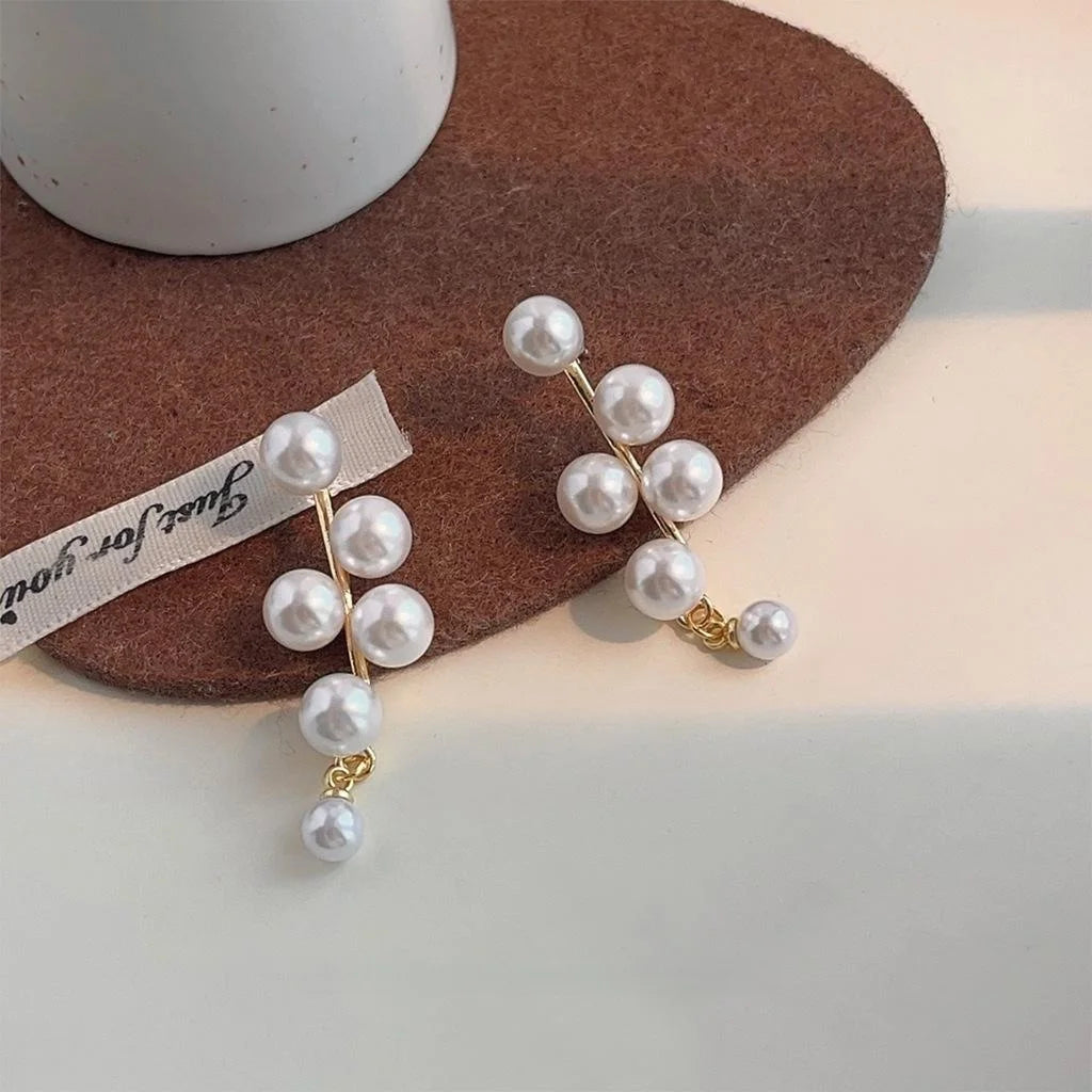 French Vintage High Gloss Pearl Tassel Stud Earrings, Two-Way Long Grape Cluster Design