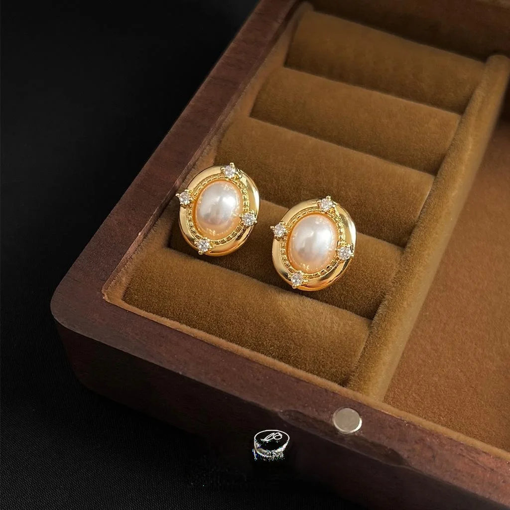French Vintage Palace Style Geometric Oval Copper Stud Earrings With Zircon And High Luster Pearl