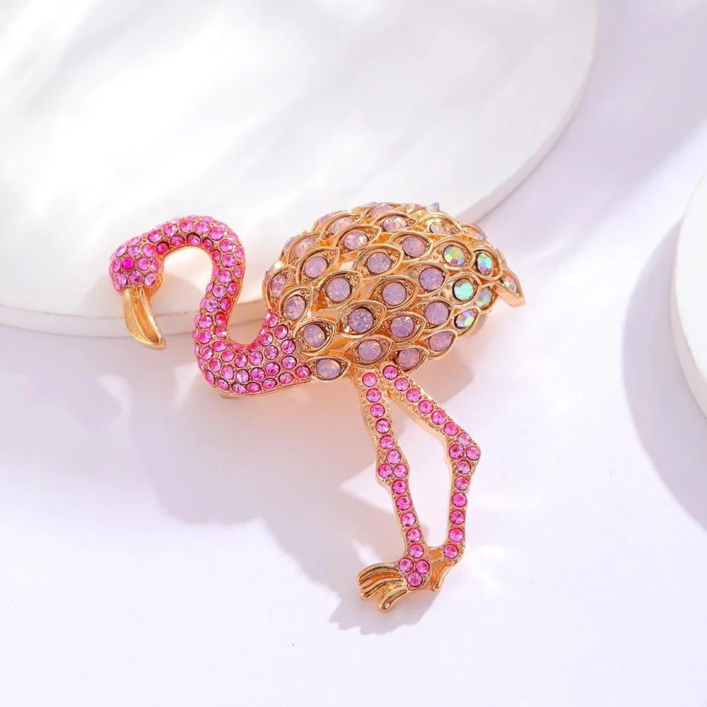 Luxury Pink Rhinestone Flamingo Brooch Gold Tone Alloy Animal Lapel Pin Corsage Suit Accessory Gift