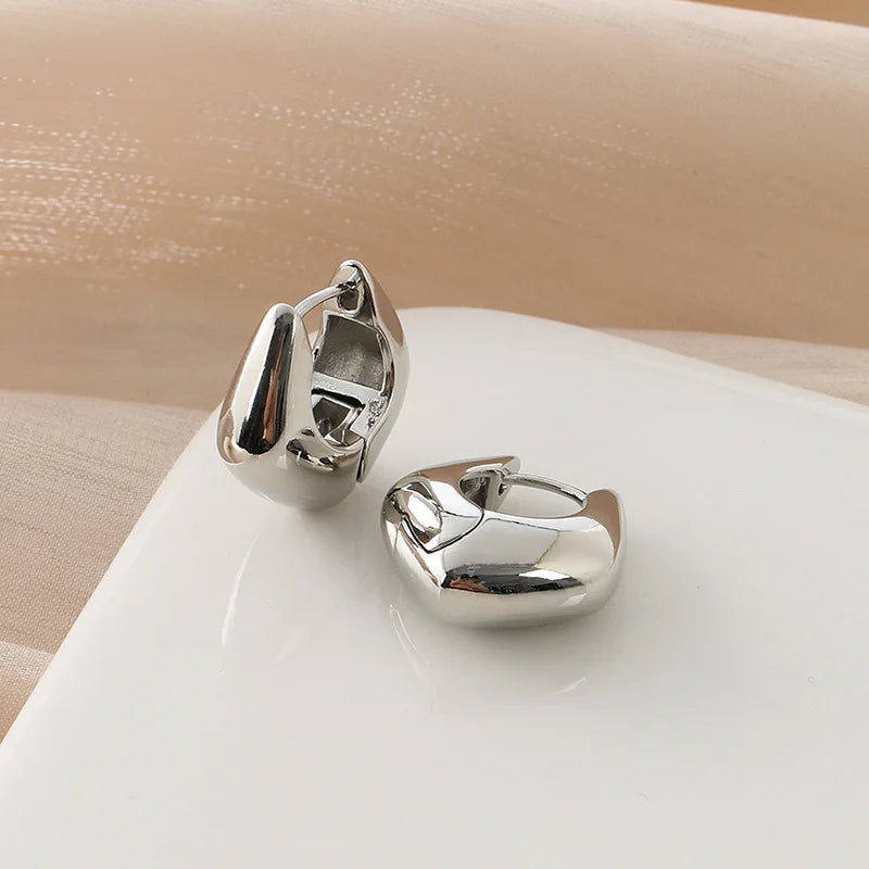 Minimalist Smooth Silver Alloy Geometric Hoop Ear Cuffs, Elegant Stud & Clip On No Piercing Earrings
