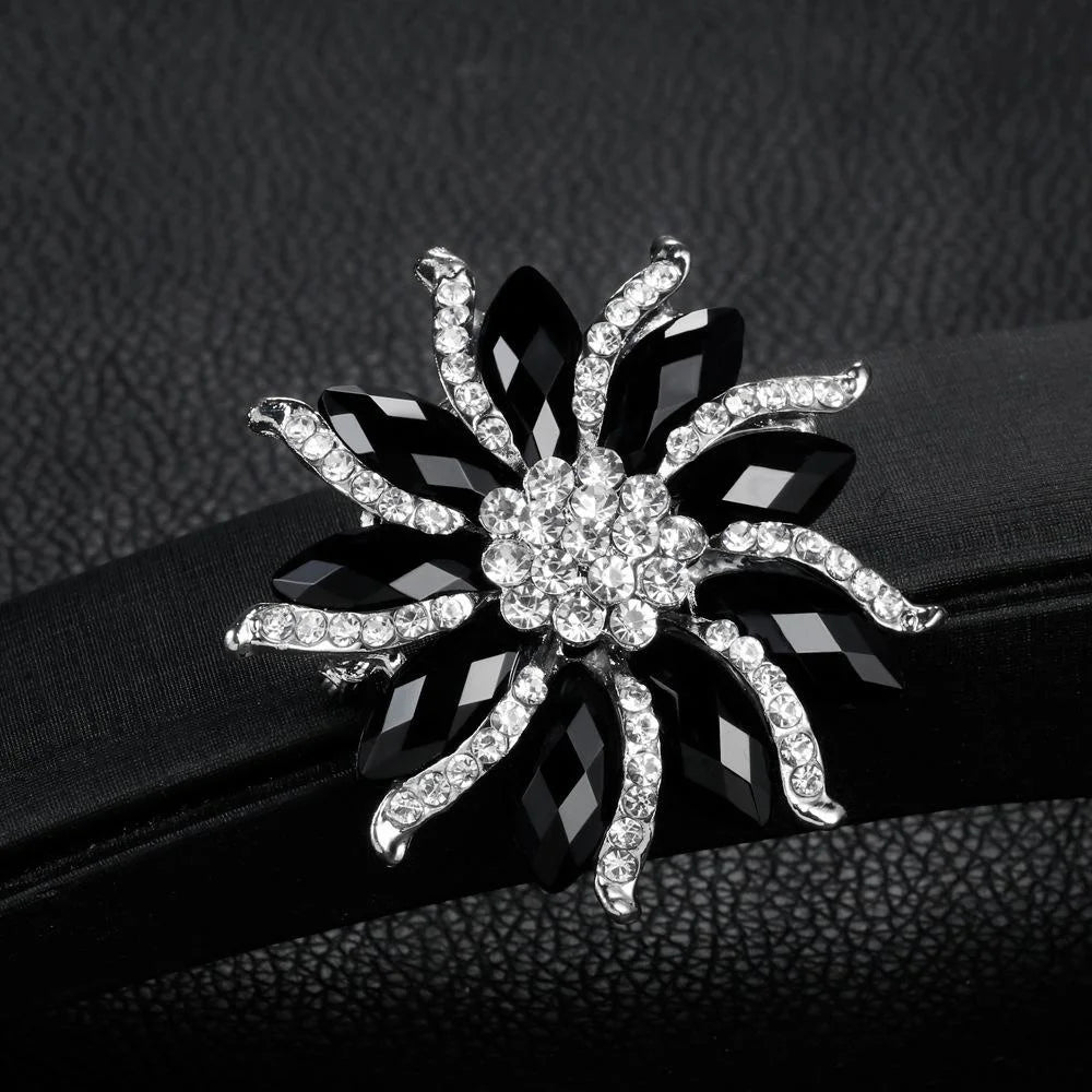 Elegant Black Resin Flower Brooch With Rhinestone Alloy Petals, Luxury Lapel Pin Corsage Suit Accessory
