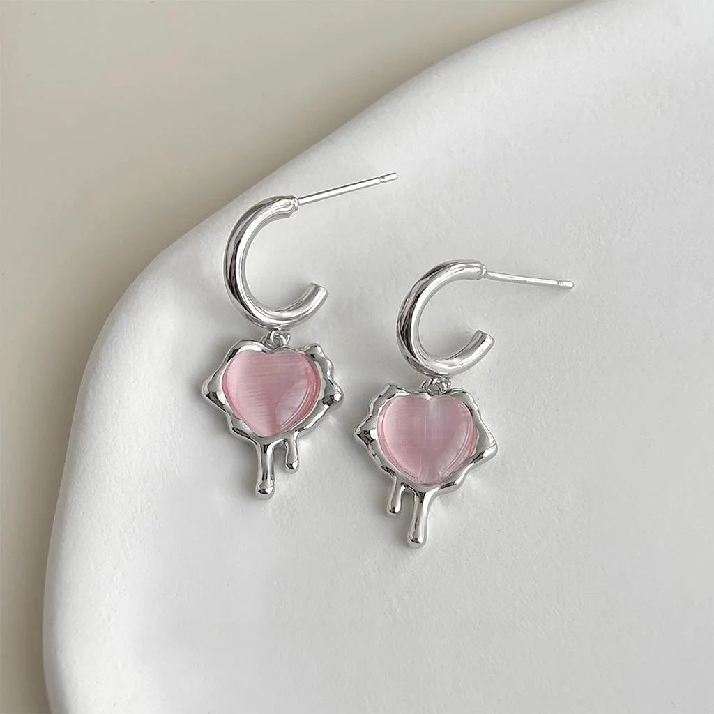 Sweet Cool Heart Glass Cat Eye Stone Copper Drop Earrings Designer Style