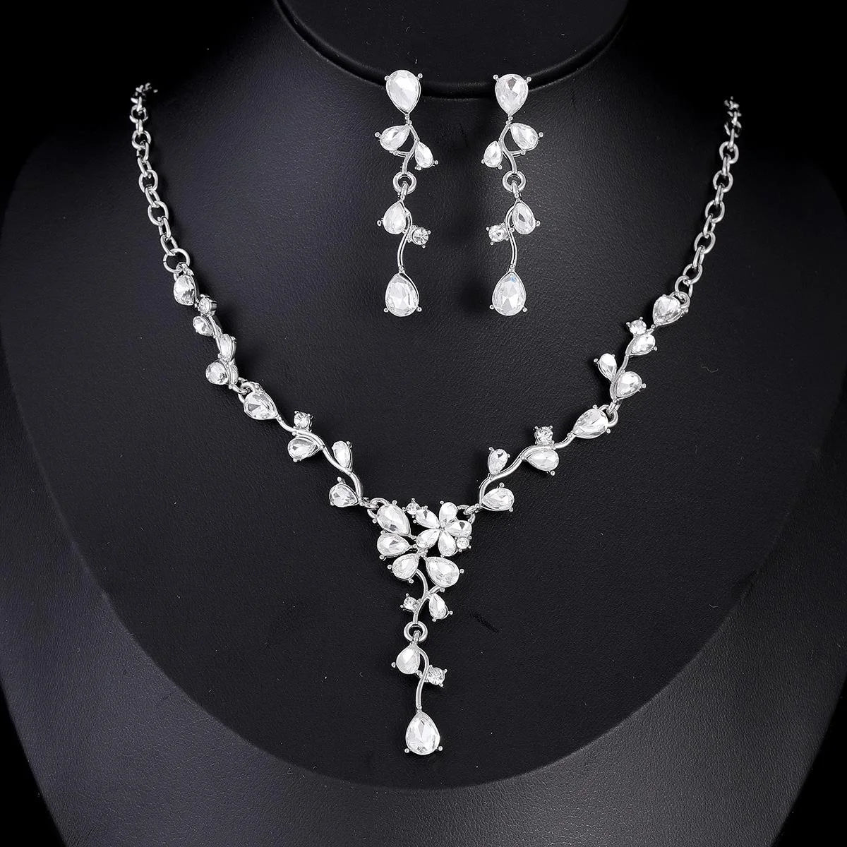 Luxury Teardrop Crystal Flower Necklace And Earrings Jewelry Set For Bridal Wedding Party Banquet Jewelry