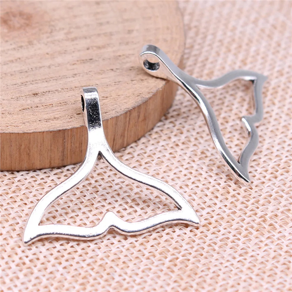 32x29mm 2g Multicolor Zinc Alloy Whale Tail Charm Pendant for Ocean Theme Necklace Bracelet Making