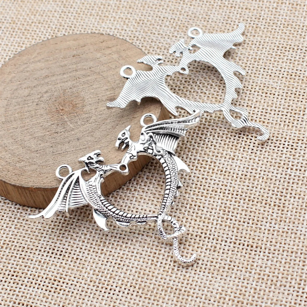 63x51mm 6.6g Antique Silver Zinc Alloy Gothic Flying Dragon Heart Charm Pendant for DIY Jewelry Making