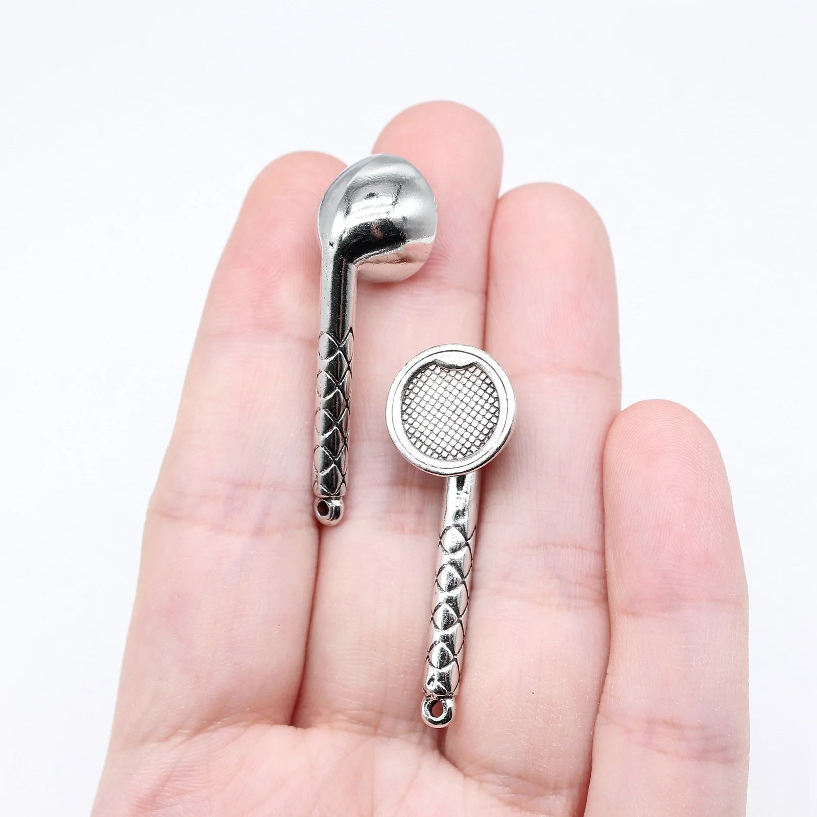38x13mm 6.3g Antique Silver Zinc Alloy Headphone Charm Pendant for Necklace Bracelet DIY Jewelry