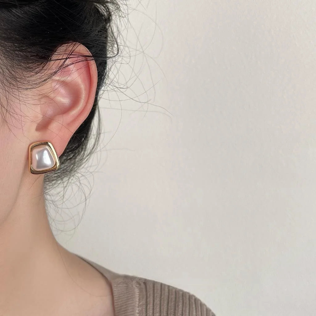 Luxury Geometric Square Pearl Stud Earrings Silver Plated Copper French Minimalist Jewelry