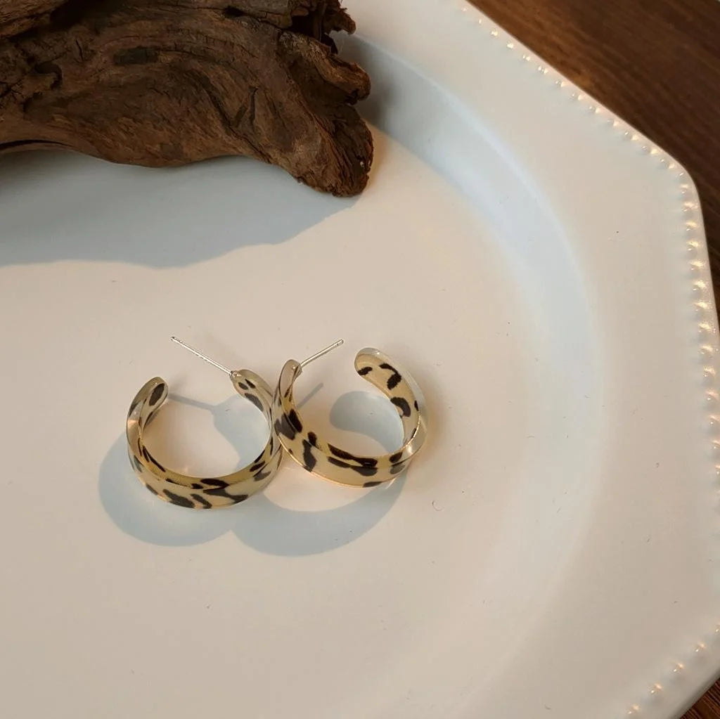 Korean Style Leopard Print Acrylic C Hoop Earrings With Silver Plated Pins