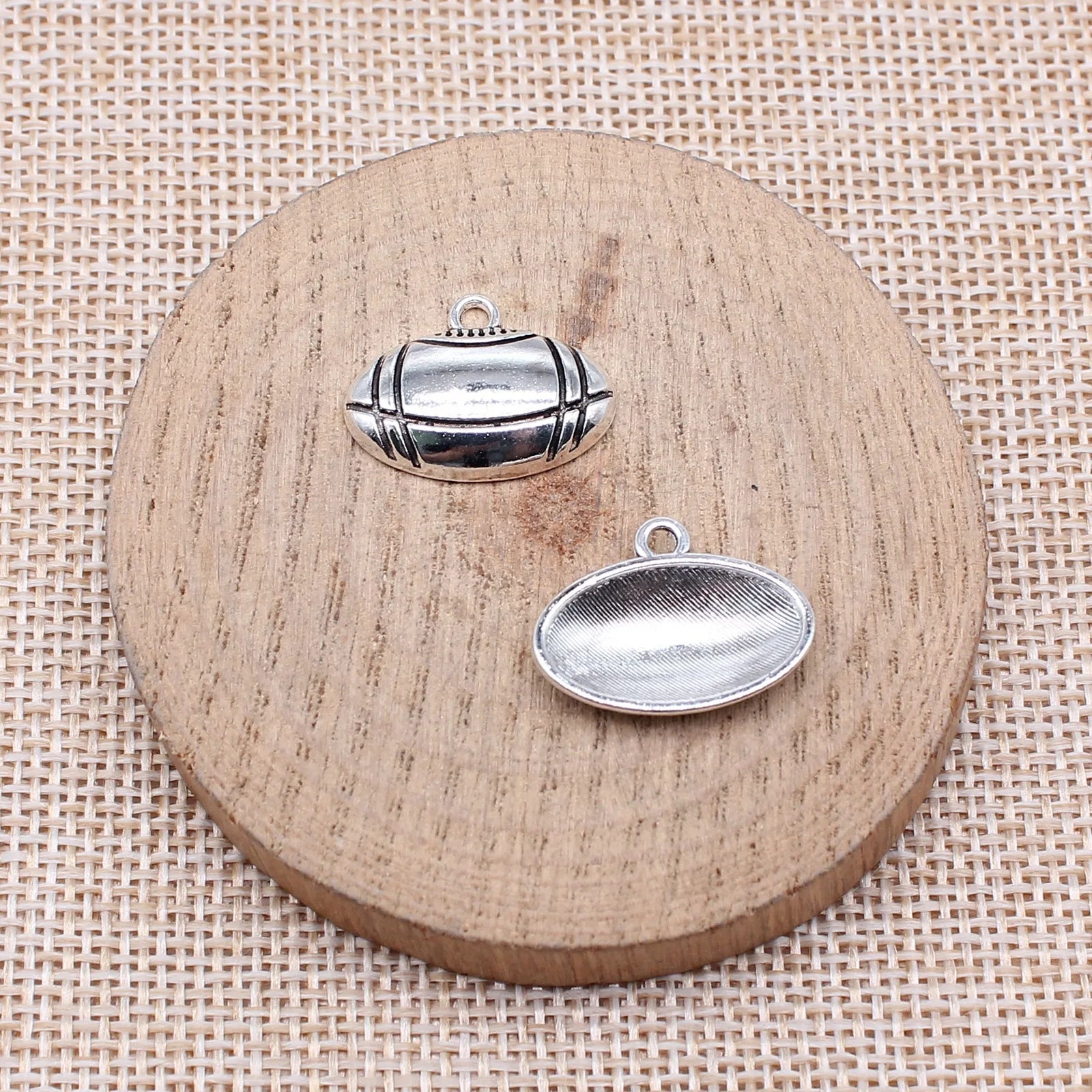 20x15mm 1.9g Antique Silver Zinc Alloy Football Charm Pendant for DIY Bracelet Necklace Making