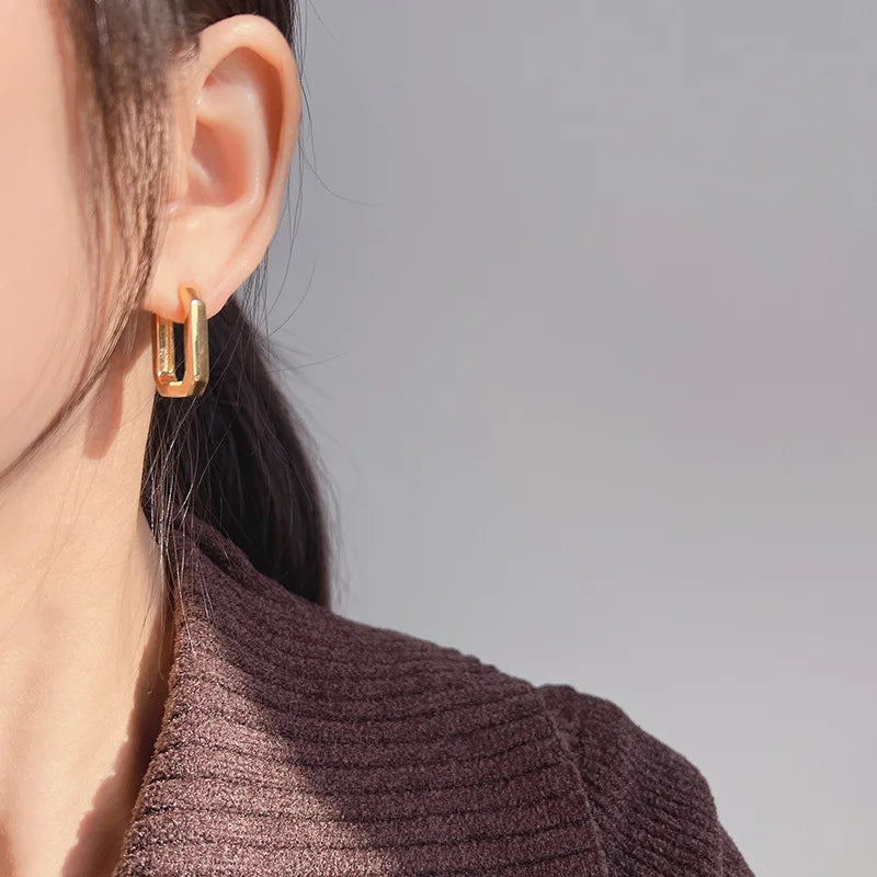 Elegant Geometric Square Gold Alloy Hoop Stud & Clip On No Piercing Screw Back Women's Earrings