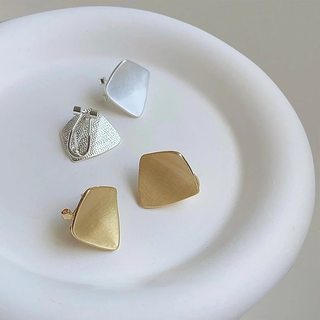 High-End Minimalist Geometric Square Brushed Copper Stud Earrings With Silver Plated Pins