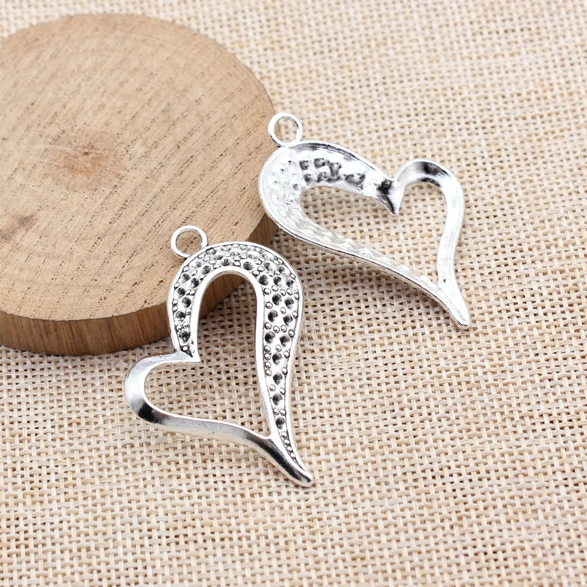 46x35mm 4.6g Antique Silver Zinc Alloy Heart Charm Pendant with Rhinestone Setting for Necklace DIY