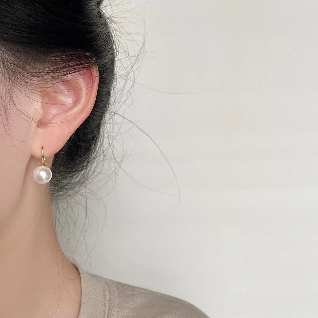 Minimalist Round Glass Pearl Copper Drop Earrings For Women Premium Geometric Style