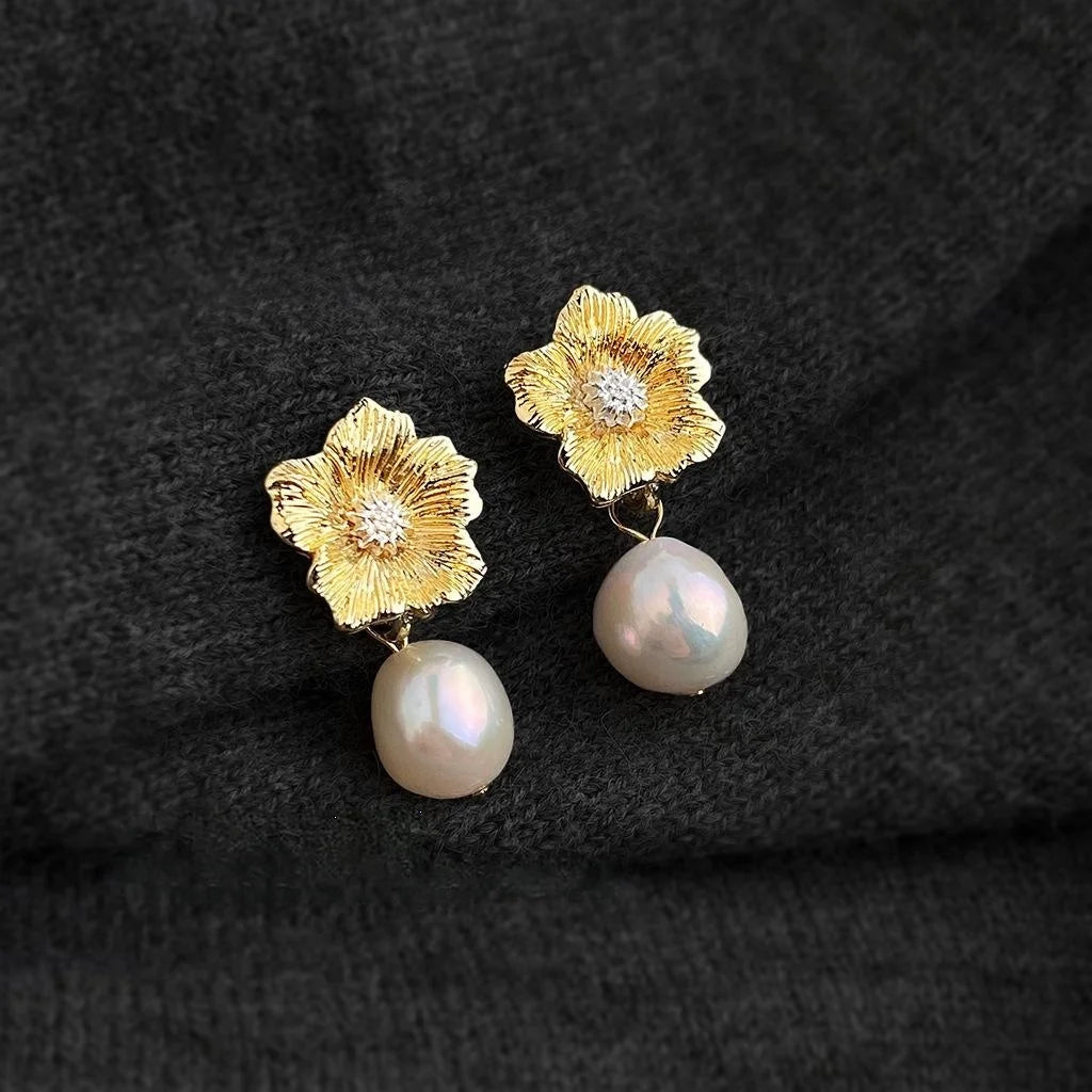 Baroque Freshwater Pearl Flower Stud Earrings Handmade Vintage Copper Jewelry For Women
